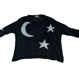 Women’s Navy / Indigo Wooden Ships Sweater with Moon & Star Detail. Size XS.